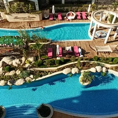 Harmony 20 Private 212 *