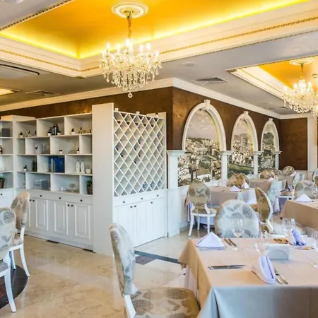 Harmony 20 Private 212 *